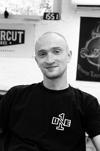 Barber Петро Кривий Ріг,Барбершоп Кривий Ріг | Стрижка бороди | Стрижки чоловічі | Фейд стрижки